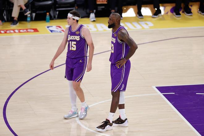 杜兰特梦游火箭主场惨败湖人 西部排名再陷危机