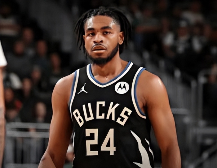 字母哥怒斥雄鹿无情操作 拒绝摆烂引球队矛盾