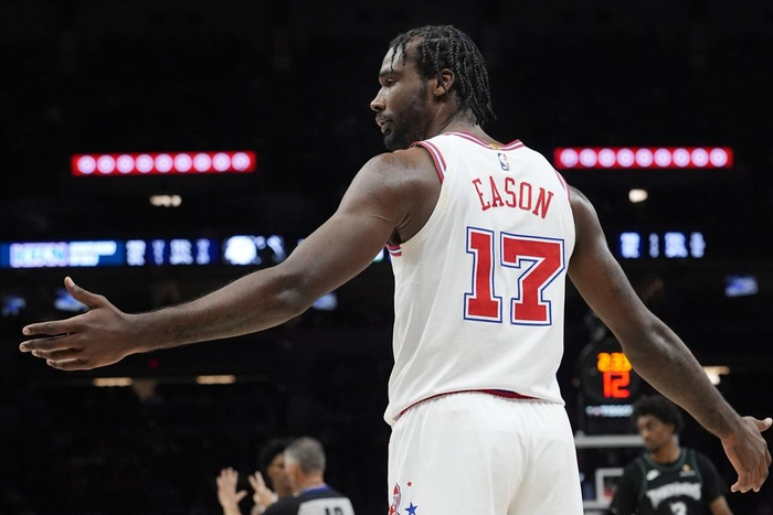 火箭八连胜登顶西部第四 杜兰特关键三分锁定胜